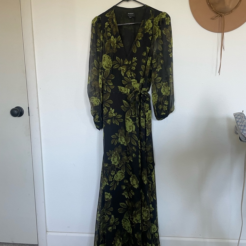 Bardot Lucianna Maxi Wrap Dress - Black and Green Floral. Still on Revolve! - Picture 4 of 8